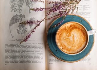 Czy można nakładać krem do rąk na włosy?