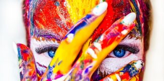 Od czego zacząć makijaż?